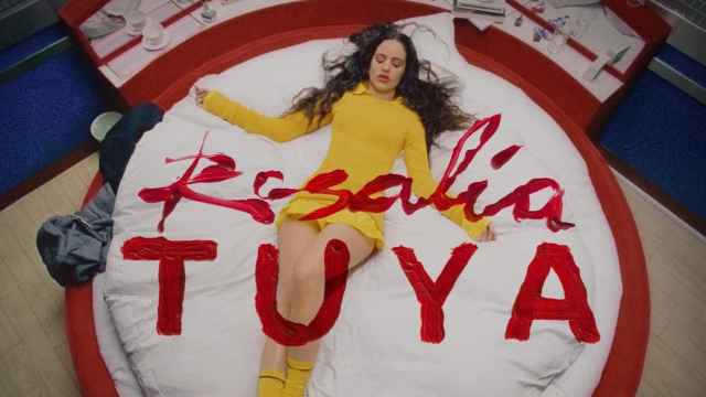 Rosalía presenta su nueva canción 'Tuya'