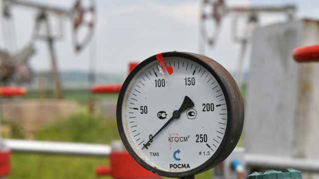 Un medidor de presión en un campo petrolífero de Tatarstán, en Rusia.