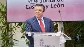 El consejero de la Presidencia, Luis Miguel González Gago, durante su rueda de prensa de este lunes.