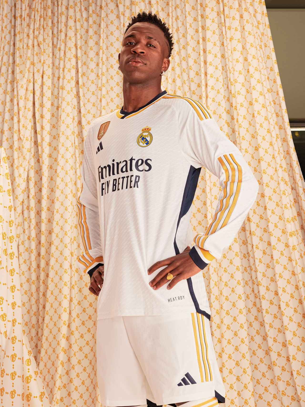 Camiseta Paseo Real Madrid 2023/2024 Blanca