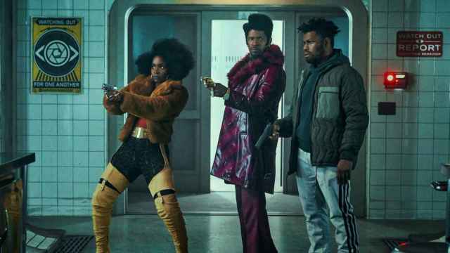 Netflix muestra el tráiler de 'El clon de Tyrone', su comedia de ciencia ficción para el verano
