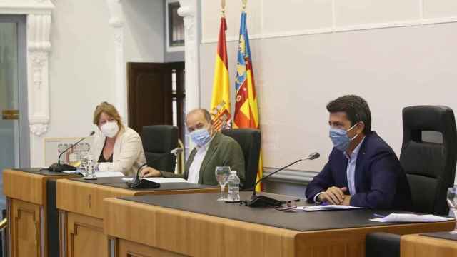 Carlos Mazón y Joaquín Melgarejo, en la Comisión Técnica del Agua de la Diputación de Alicante.