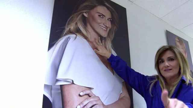 Retiran la fotografía de Carlota Corredera en los pasillos de Mediaset a pocos días del final de 'Sálvame'