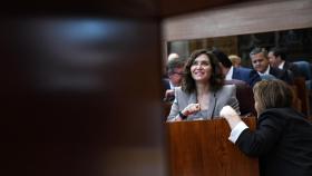 La presidenta de la Comunidad de Madrid, Isabel Díaz Ayuso, durante el pleno de su investidura, en la Asamblea de Madrid, a 21 de junio de 2023