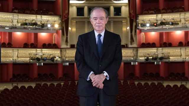Gregorio Marañón en el escenario del Teatro Real de Madrid.
