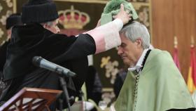 La Universidad de León acoge el acto de investidura de Juan José Badiola como doctor ‘honoris causa’, presidido por el rector Juan Francisco García Marín