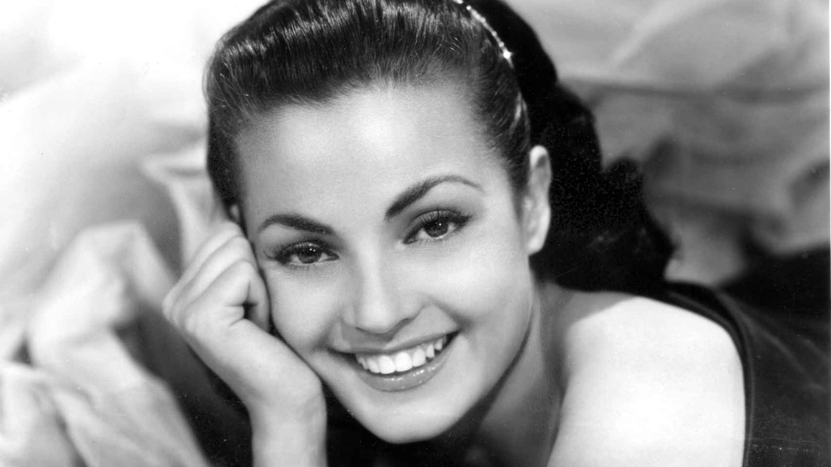 La actriz y presentadora Carmen Sevilla en una imagen de 1957.