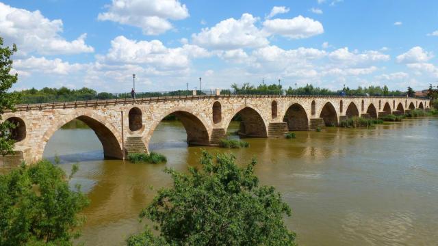 Puente de Piedra