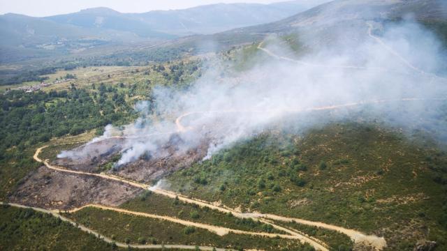 Incendio en Pozos (León)