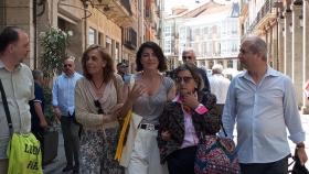 Macarena Olona junto a los candidatos de su partido al Congreso y Senado