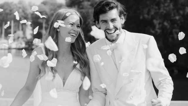 Álvaro Soler y Melanie Kroll el día de su boda.