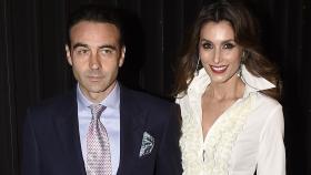 Enrique Ponce y Paloma Cuevas en la Embajada de Estados Unidos en Madrid en 2016.