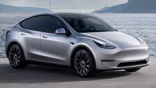 El Tesla Model Y es un coche eléctrico puro que parte de los 47.470 euros.