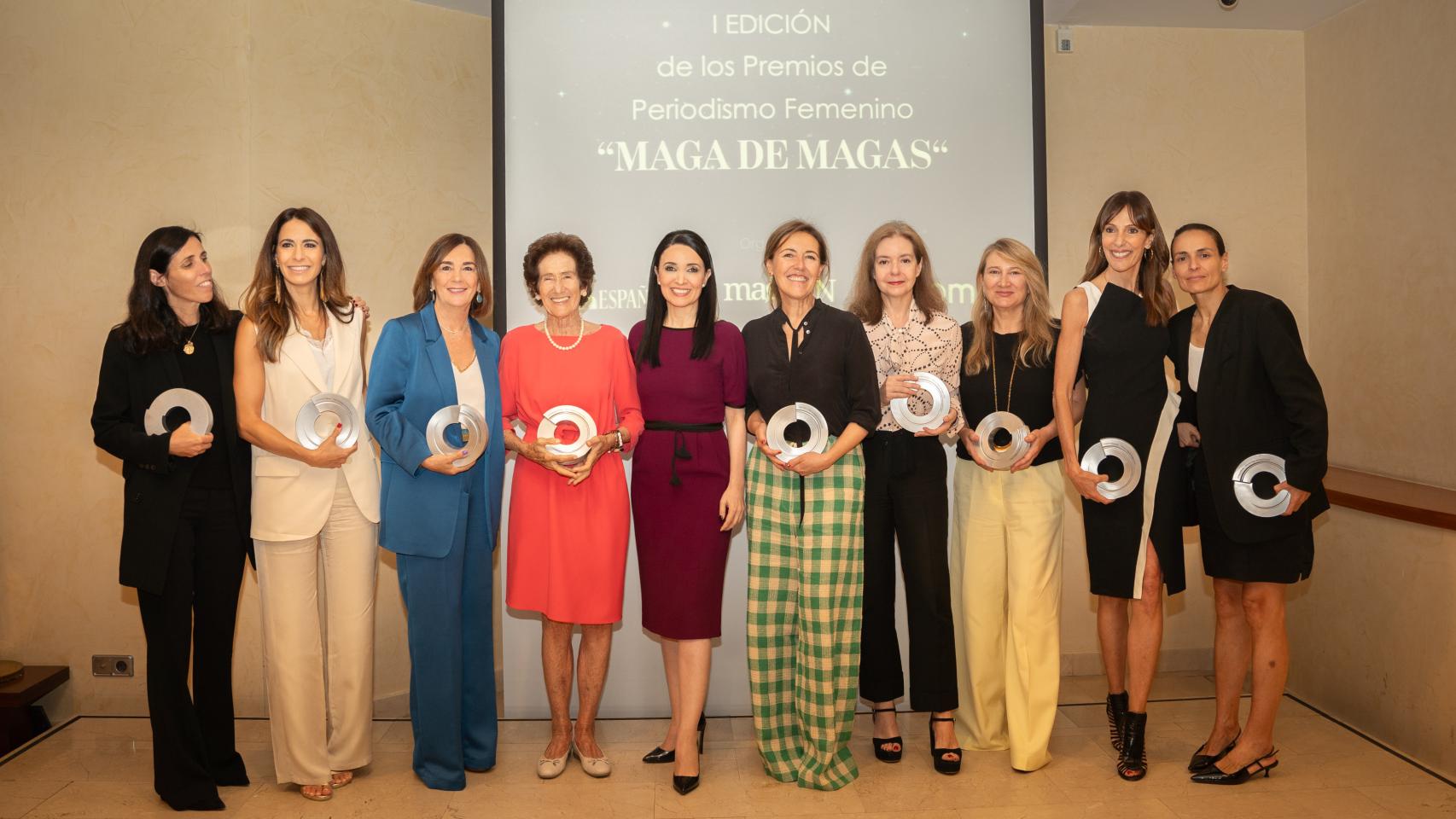Nueve grandes directoras de revistas reciben el premio Maga de Magas de MagasIN foto