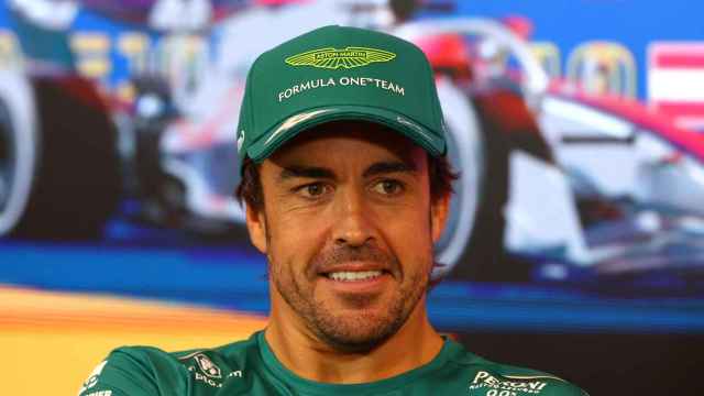 Fernando Alonso, durante una rueda de prensa de la FIA.