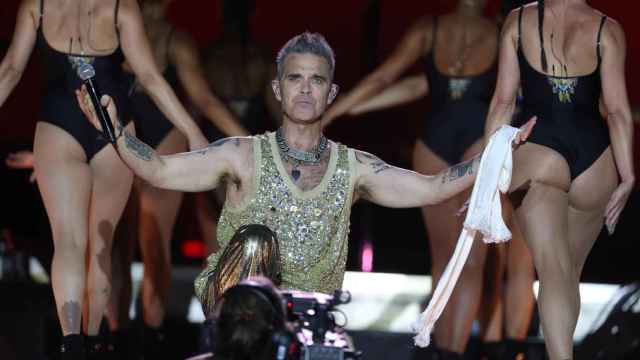 Robbie Williams durante su actuación en el festival Mad Cool, este jueves. Foto: EFE/Kiko Huesca