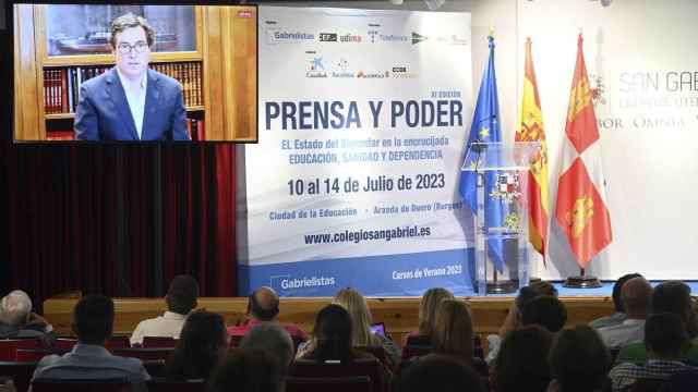 El presidente de la CEOE, Antonio Garamendi, aborda el futuro de la Formación Profesional en el XI curso universitario ‘Prensa y Poder’ de Los Gabrielistas de La Aguilera, en Aranda de Duero