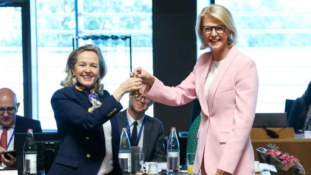 La vicepresidenta Nadia Calviño presidirá este viernes la reunión del Ecofin tras recibir el relevo de la presidencia sueca.