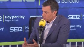 El presidente del Gobierno, Pedro Sánchez, este jueves durante su entrevista en la Cadena SER.