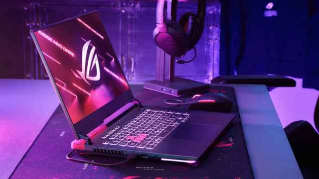 ¡Chollazo!: Este potente ordenador portátil gaming de Asus ahora tiene 400 euros de descuento