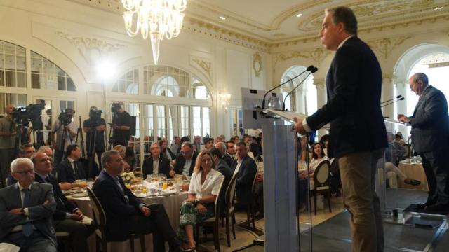 Elías Bendodo, en un momento de su intervención en el Forum Europa Tribuna Andalucía celebrado este viernes.