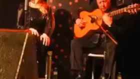 Kina Méndez, durante una actuación en 'La Guarida del Ángel', el reconocido local de flamenco jerezano.