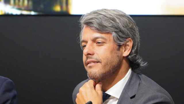 Muere Ignacio Redondo, director jurídico de Caixabank, en un accidente de moto.