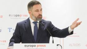 El líder de Vox, Santiago Abascal, en un desayuno organizado por Europa Press este martes.