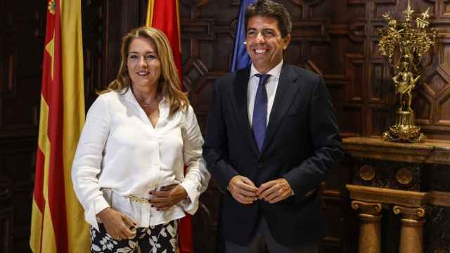 La vicepresidenta segunda; titular de Igualdad, Susana Camarero, y el presidente de la Generalitat valenciana, Carlos Mazón.