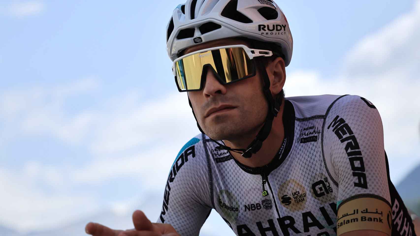 Mikel Landa, antes de una etapa en el Tour de Francia 2023.