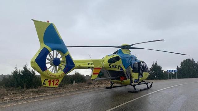 Un helicóptero medicalizado de Sacyl