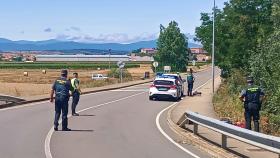 Imagen del momento de la detención de los presuntos asesinos de Katia, este lunes.