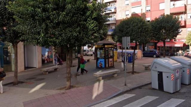 Quiosco de la ONCE en la calle San Lázaro