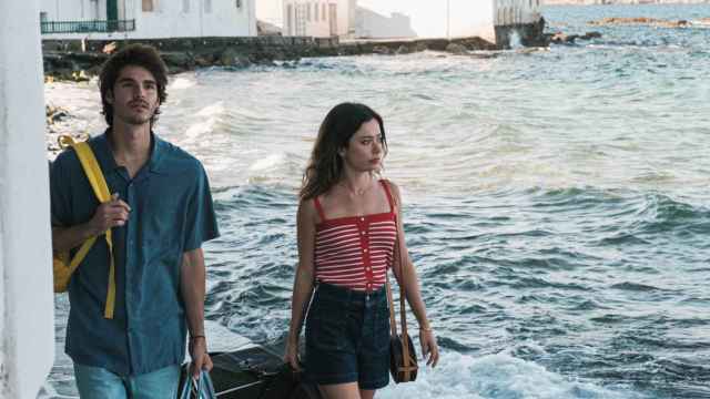Para o me enamoro: Netflix lanza el tráiler de 'Un cuento perfecto', la comedia romántica del verano