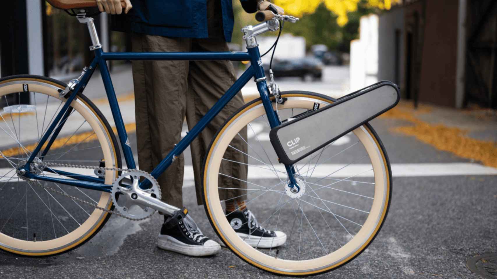 Percepción ensalada Tormenta CLIP, el innovador invento que convierte cualquier bicicleta en eléctrica  en sólo 10 segundos