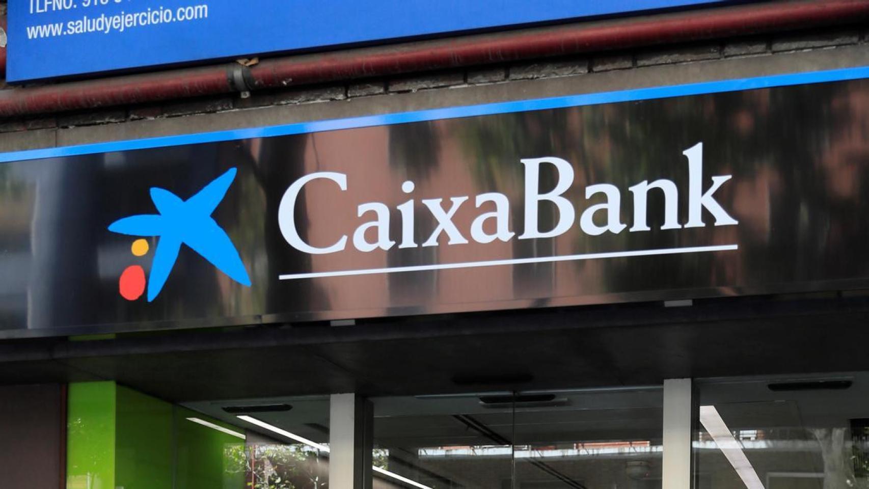 Caixabank subirá 2.000 euros los sueldos en Bankia – Economía Digital