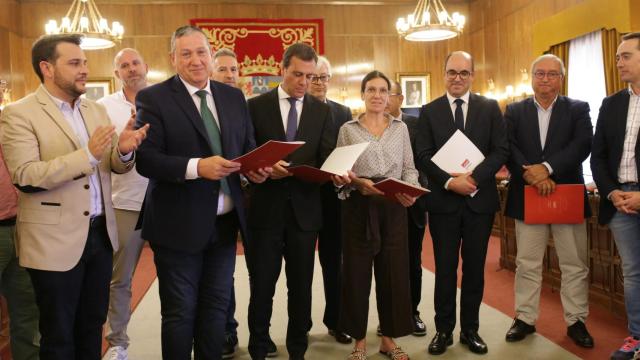 Imagen del momento de la aprobación por unanimidad de la resolución de respaldo en la Diputación de Zamora, este viernes.