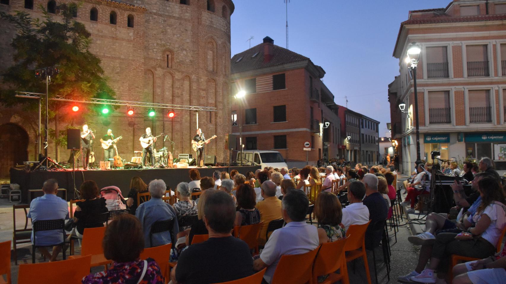 Festival de Folk en Mojados