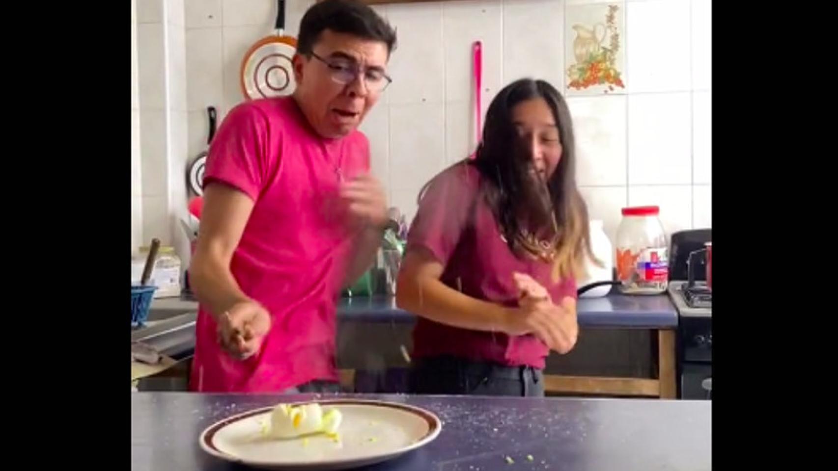 El truco viral de TikTok para hacer huevos poché al microondas en sólo un  minuto