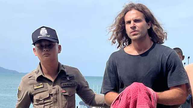 Daniel Sancho minutos antes de ingresar en prisión provisional en Koh Samui.
