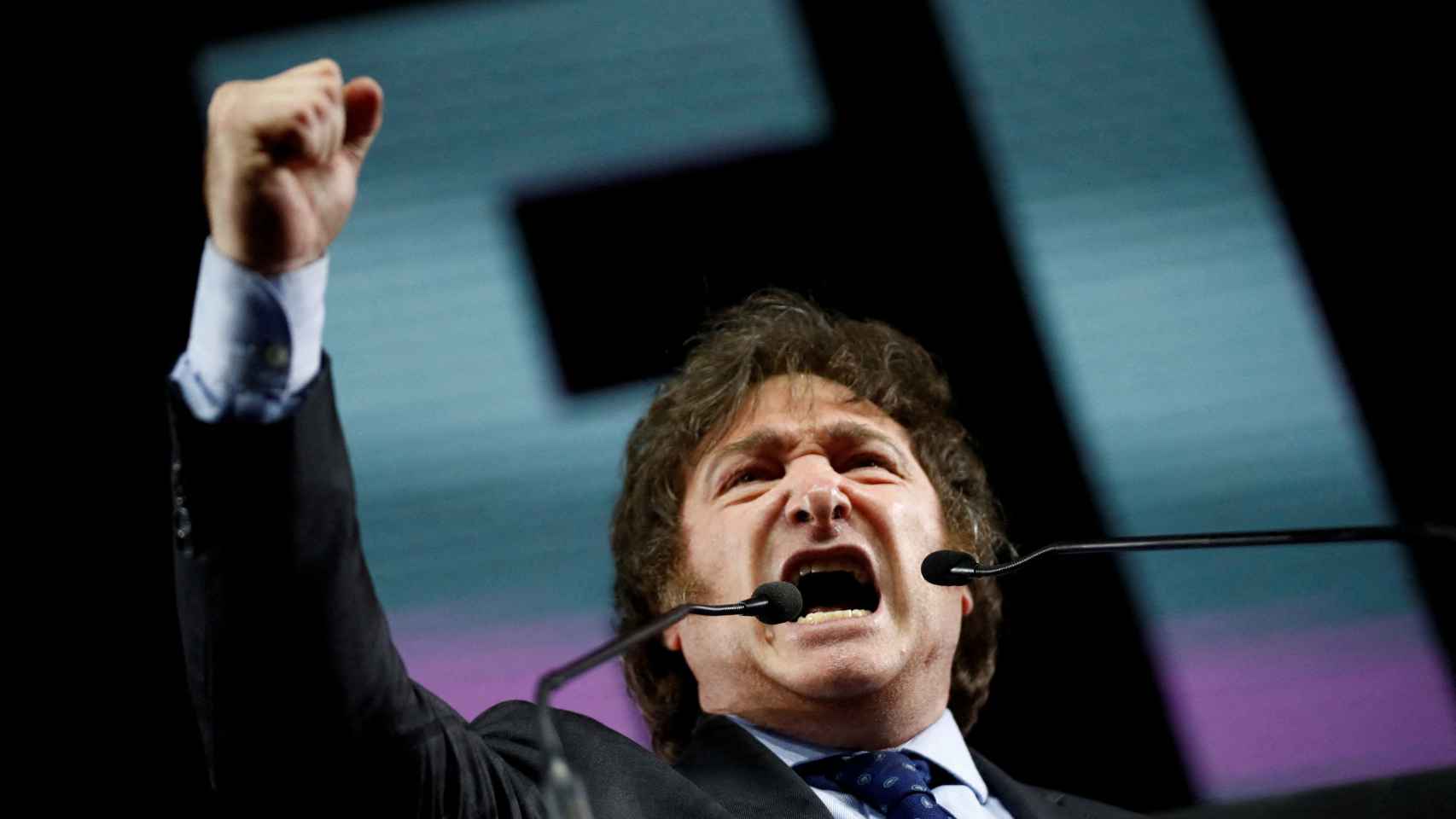 Javier Milei, líder de La Libertad Avanza, la coalición ganadora en Argentina este domingo.