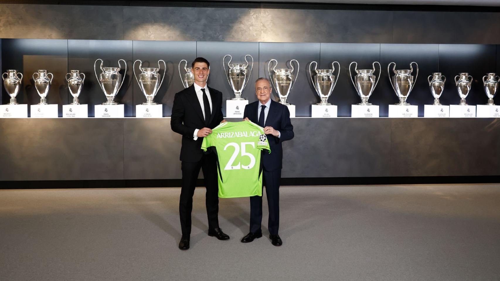 Kepa, en su presentación con el Real Madrid: "Vengo cedido pero ojalá pueda quedarme en el equipo"