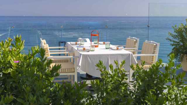 El nuevo restaurante mediterráneo de Paco Pérez en una de las mejores azoteas de Marbella.