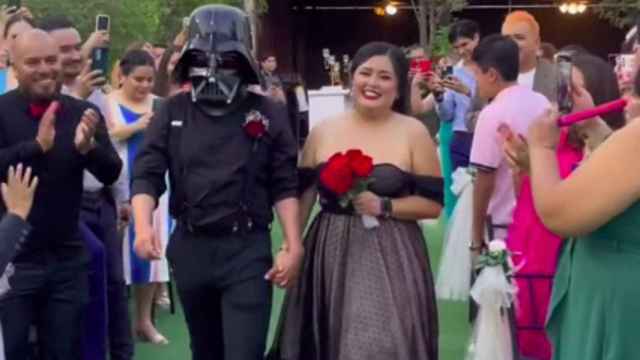 Captura del vídeo de la boda que se ha hecho viral.