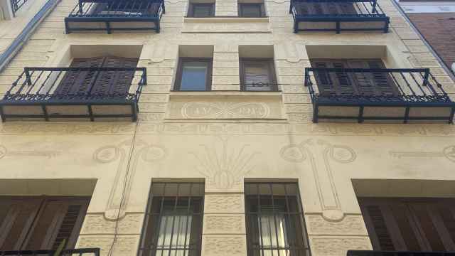 El edificio de la calle Montserrat 12 de Madrid.