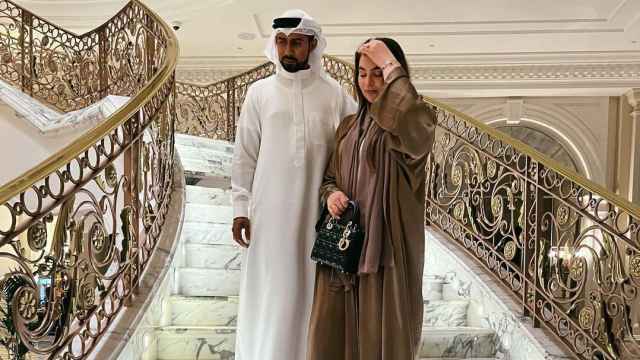Soudi Al Nadak junto a su pareja Jamal