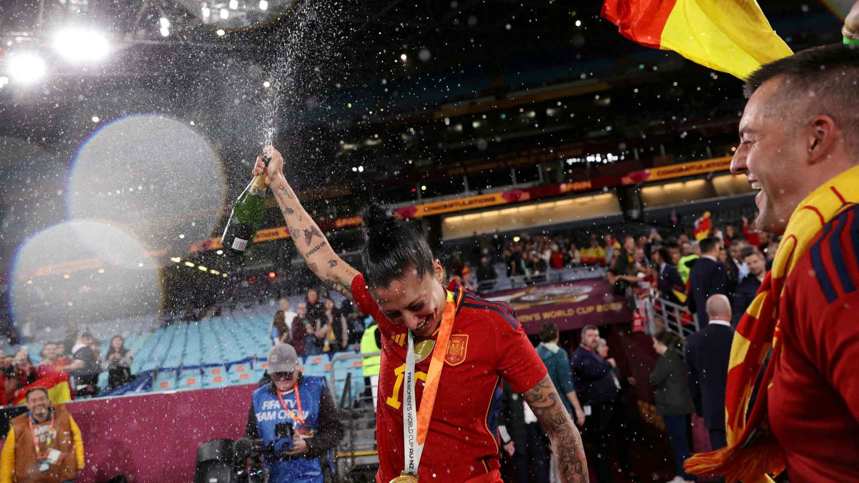 Jenni Hermoso celebrando el Mundial ganado con España