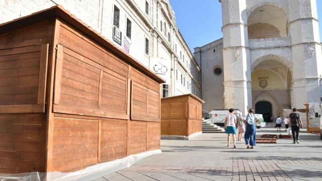 Casetas de las Ferias y Fiestas de la Virgen de San Lorenzo de Valladolid instaladas en San Benito