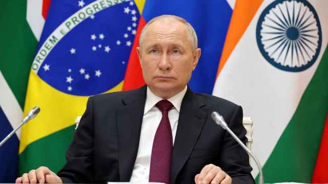 Putin asiste a una sesión plenaria de la cumbre de los BRICS por videoconferencia, este miércoles.