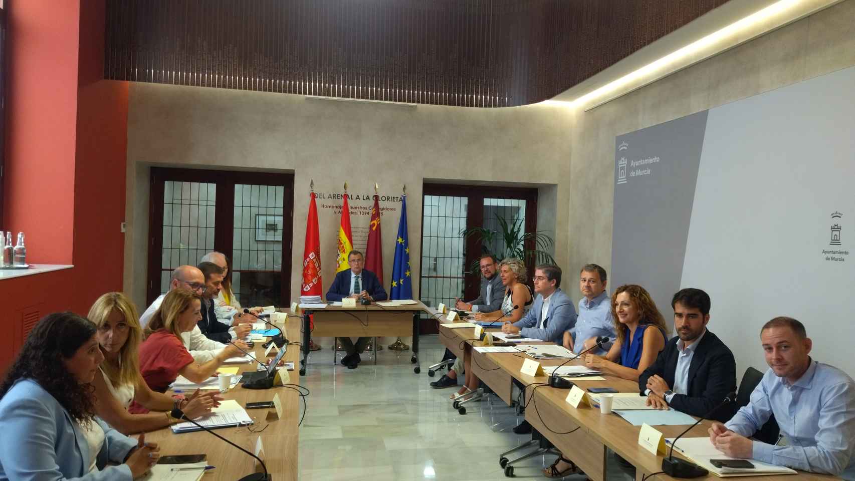 Junta de Gobierno de este viernes en la que se ha cerrado el acuerdo para que Murcia albergue la cumbre europea.